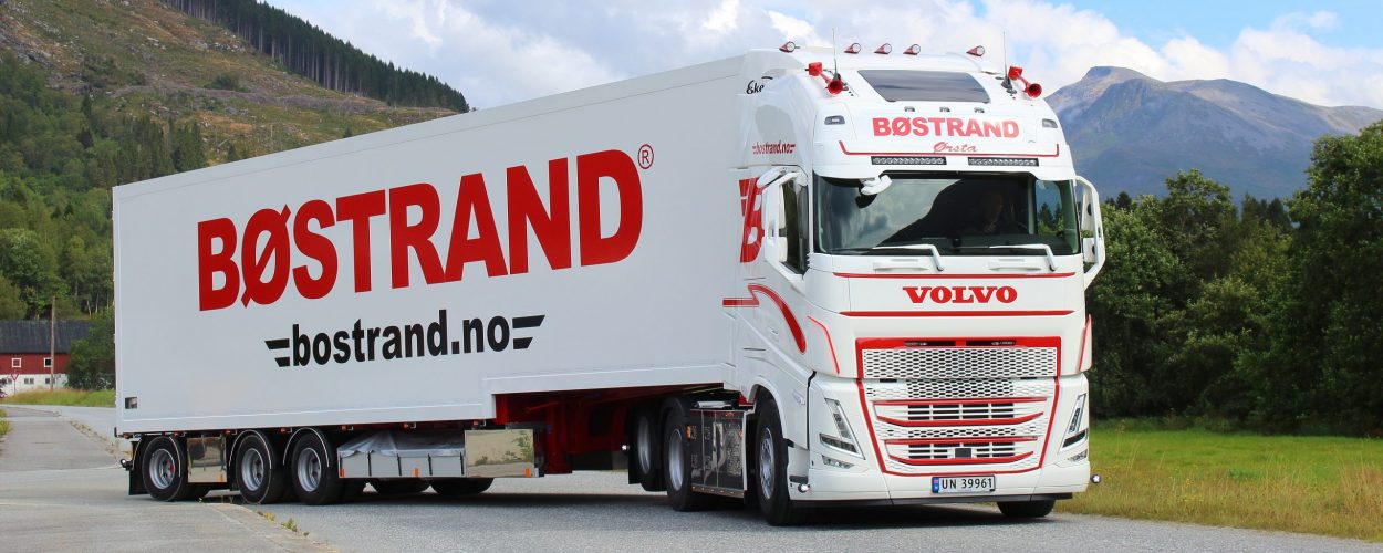Trekkvogn med semitrailer